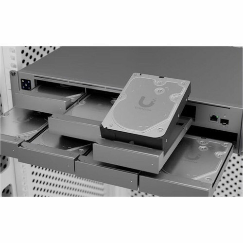 Ubiquiti Enterprise 8 TB Hard Drive - 35 Internal - SATA SATA600 - 7200rpm - 550 TB TBW UACC-HDD-E-8TB