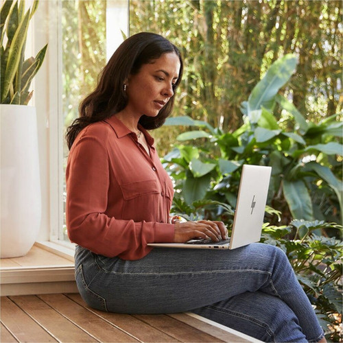 HP EliteBook 840 G9 14 35560 mm Notebook - vPro Technology 8P9L6UAABA