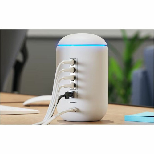 Ubiquiti UDR7 Dream Router 7 ( ) - Wi-Fi 7 Tri-Band Wireless Router - 729.60 MB/s - 4 Ports - Desktop