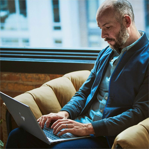 HP ZBook Firefly A 14 Inch Mobile Workstation WUXGA AMD Ryzen 5 32 GB 512 8640HS Chip SSD Mm X B3JT4UP#ABA