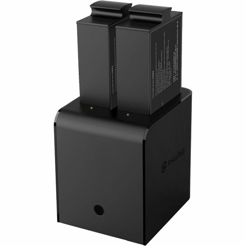 Multi-Bay Camera Battery Charger With Fast 2.5 Hour Charging And LED Status Indicator Proprietary Size For CINPBTC/A
