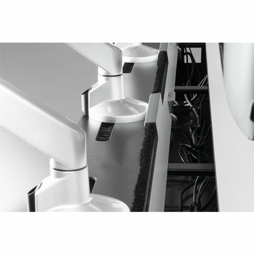 Middle Atlantic LundHalsey x-Type Broadcast Air Console, Large - 396 lb (179.62 kg) Capacity - Height Adjustable - 47" (1193.80 mm) x (LH-XTCLHS)