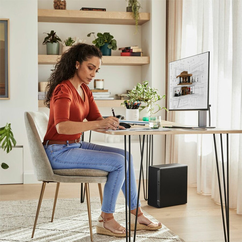 HP Elite 800 G9 Desktop Computer - Intel Core i7 14th Gen i7-14700 - 16 GB - 256 GB SSD - Tower - Intel Q670 Chip (B4HM9US#ABC)