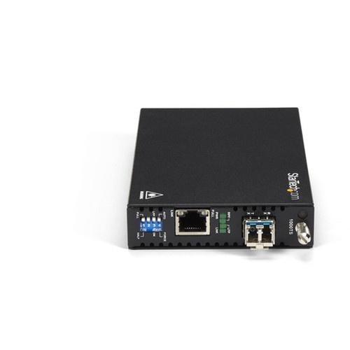StarTechcom_Gigabit_Ethernet_Copper-to-Fiber_Media_Converter_-_SM_LC_-_10_km_-_Ethernet_Media_Converter_-_GbE_Converter_-_1_x_Network_ET91000SM10