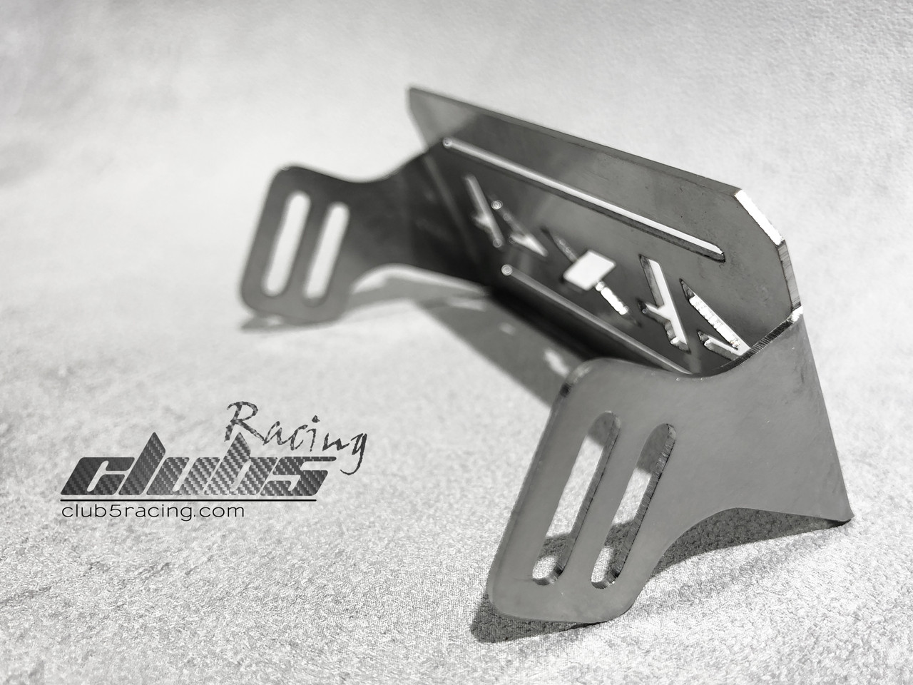 Front Skid Plate / Servo Guard for Vanquish VS4-10