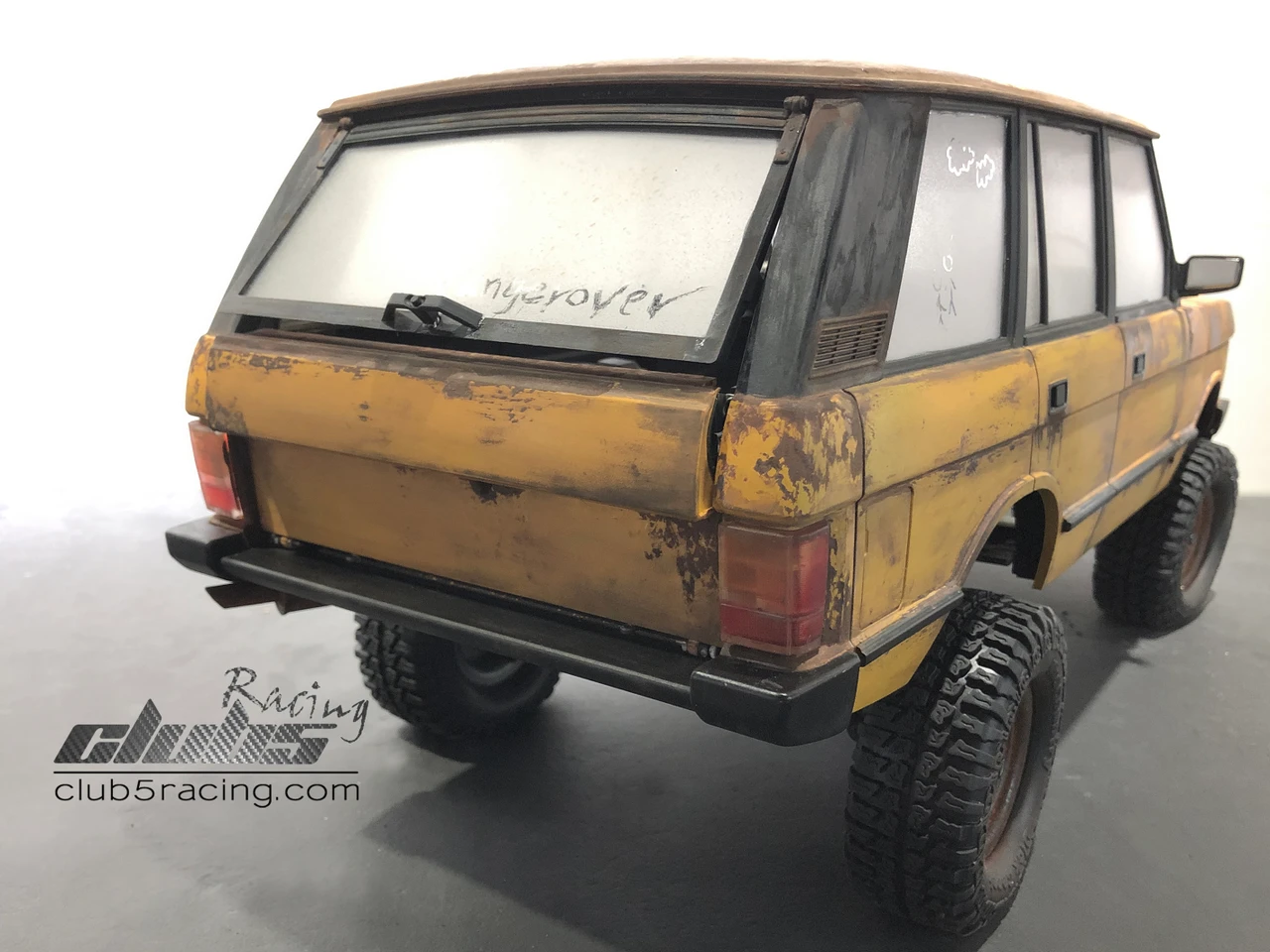 Classic Range Rover Hard ABS Body (5 Doors Version) w/ "FREE" Metal emblem