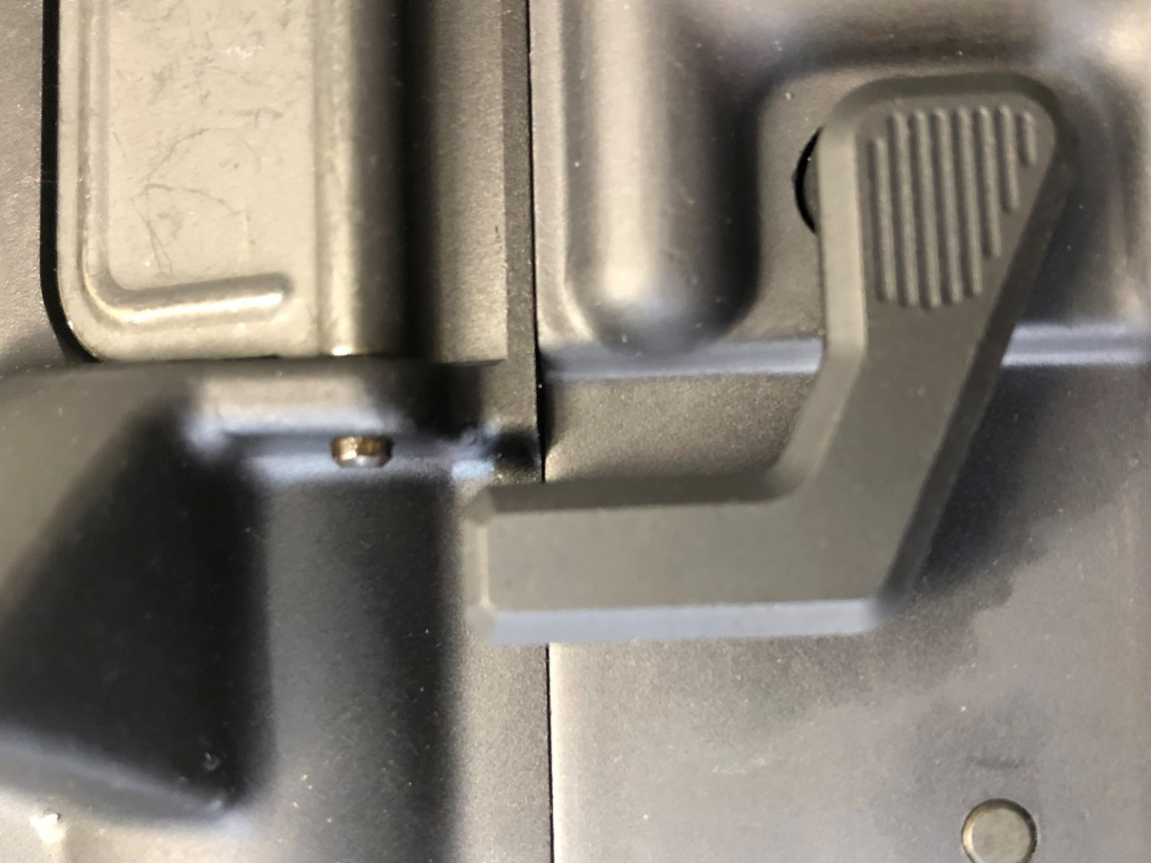 Daniel Defense M4V5 CALIFORNIA LEGAL - .223/5.56