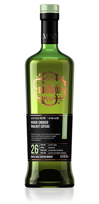 Wood-smoked walnut gâteau