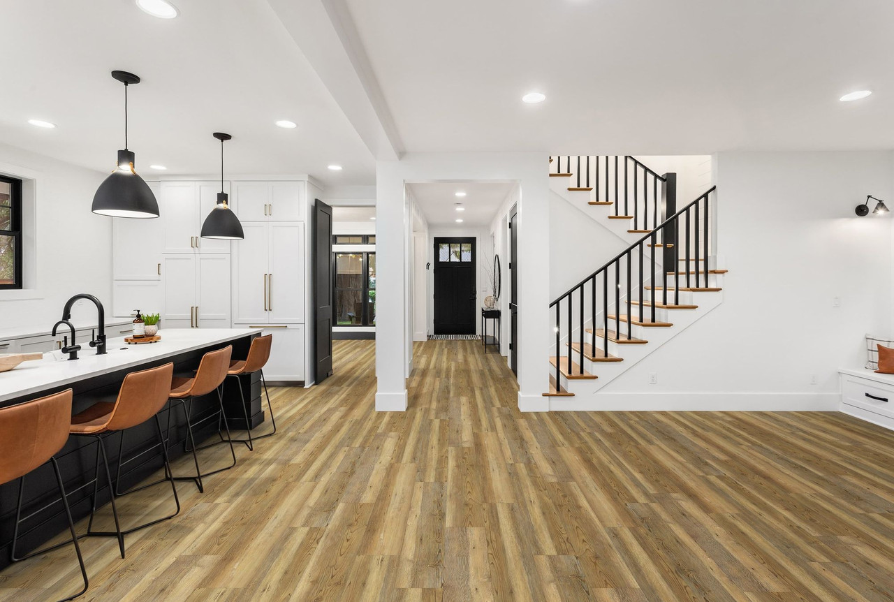 Happy Feet Savannah Pine |20 mil 6.2 mm| Click Lock Vinyl