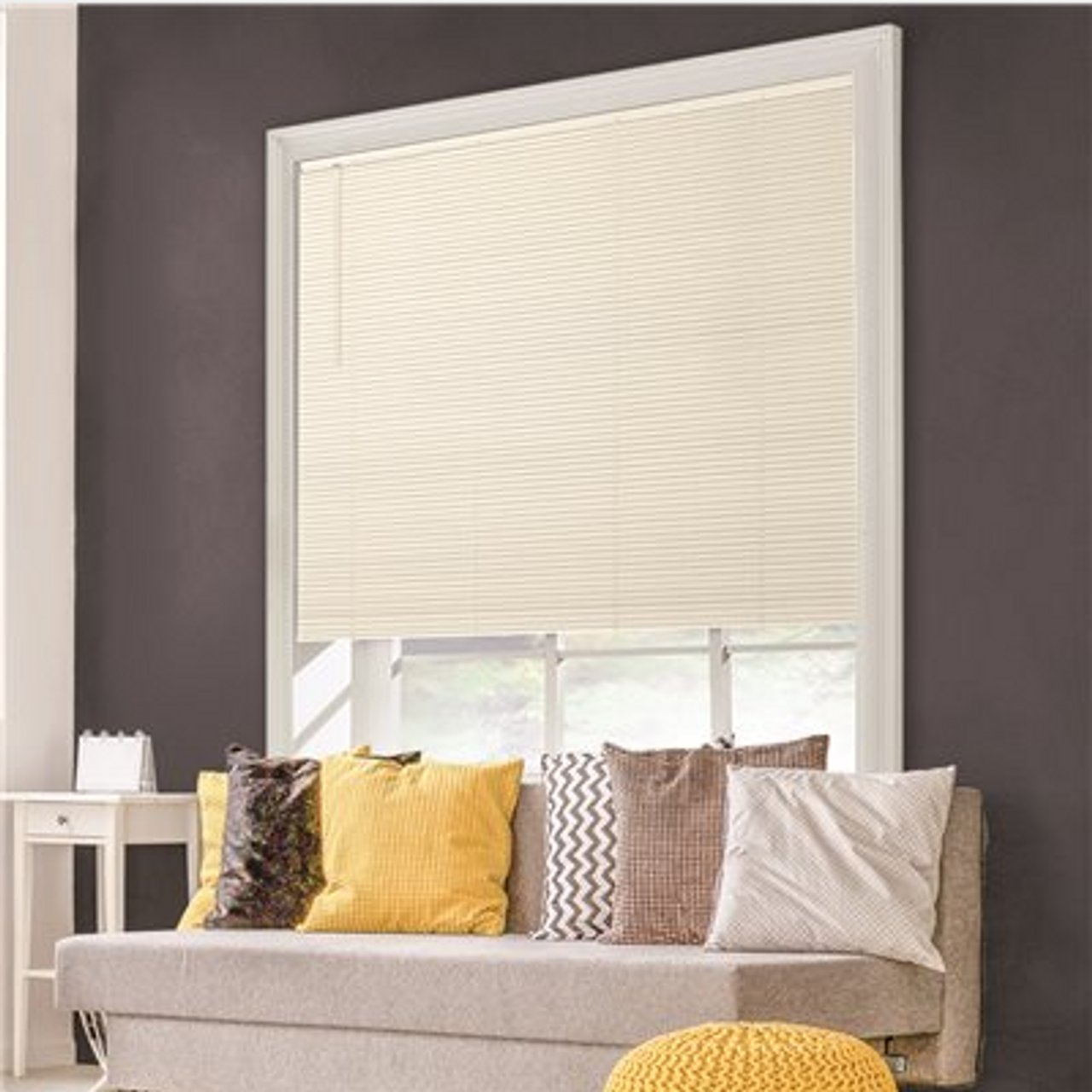 Alabaster Vinyl Cordless Blinds 72x72x1 