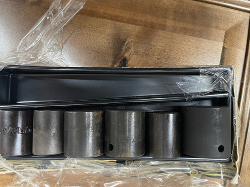 8813 Shallow Impact Set- Water Damaged |By the Case| 140 Sets| 8813 Shallow Impact Set- Water Damaged |By the Case| 140 Sets|