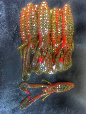 4.5 Ignite Craw Color: Chili Craw 30 count pack (Pre Order 2-3 Weeks)
