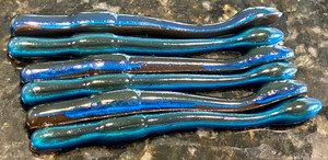 4.25" Thumper Worm Color: Watermelon Blue  30 count pack (Pre Order 2-3 Weeks)