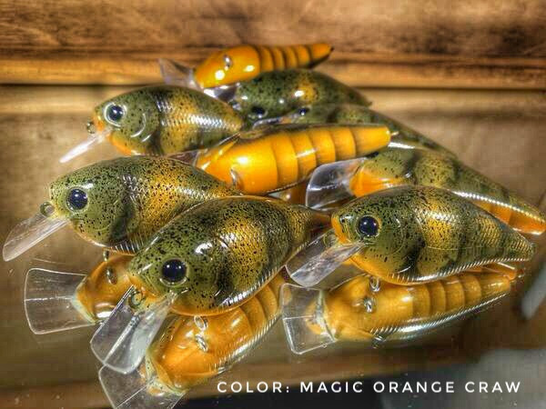 1.5 React! Square Bill Crankbait Color: Magic Orange Craw