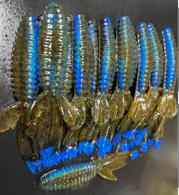 3.5” Beaver Color: Natural Blue Craw count pack (Pre Order 2-3 Weeks)