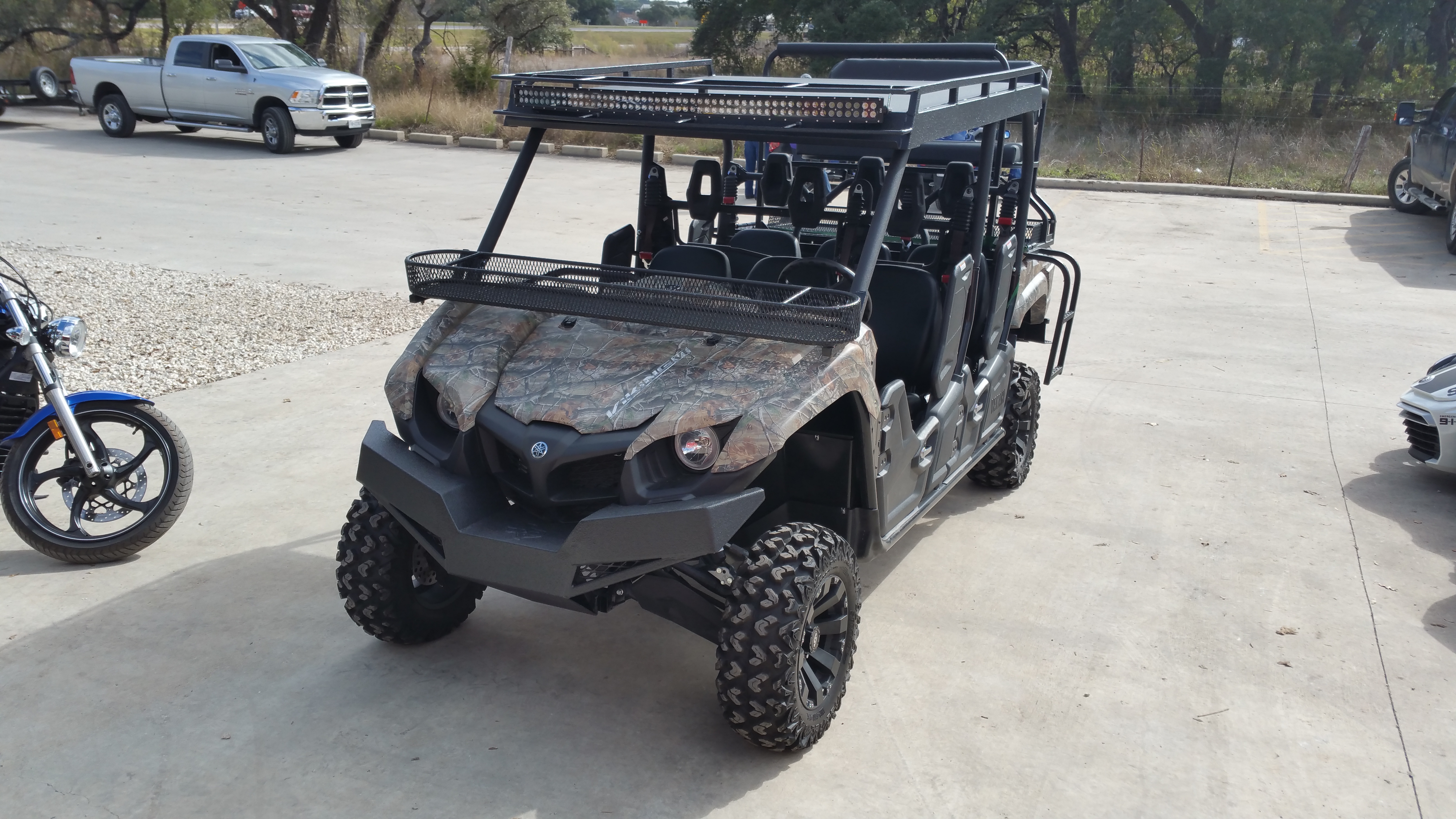 Yamaha Viking Six Crew Metal Roof with Light Bar and Rack