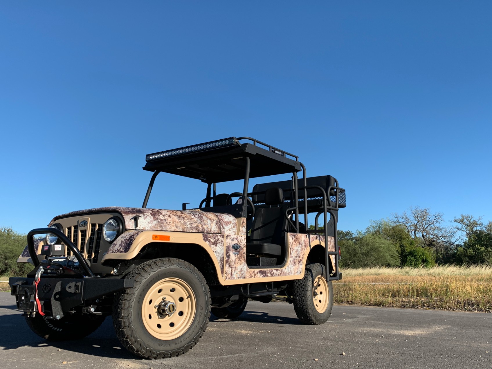 mahindra-roxor-metal-top-and-high-seat-by-ranch-armor.jpg