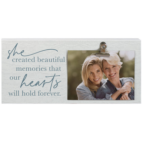 She Created Memories PER - Picture Clips