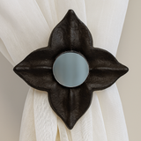 DRAPERY MEDALLION SOLUTIONS FOR DECORATING BAY WINDOWS WITH EASE