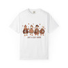 Cozy Goose Graphic T-shirt, Unisex Relaxed Fit Tee, Cute Animal Gift, Autumn Apparel, Seasonal Wear, Comfy Casual Style