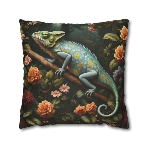 Pillow Case Chameleon Throw Pillows| William Morris Throw Pillow | Spring Cottagecore | Living Room, Dorm Room Pillows