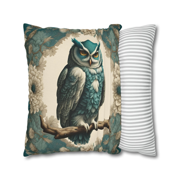 Pillow Case for Teal and Cream Owl Tapestry Style Throw Pillow Living Room Sofa or Couch. Great for bedroom or dorm. Zipper closure.