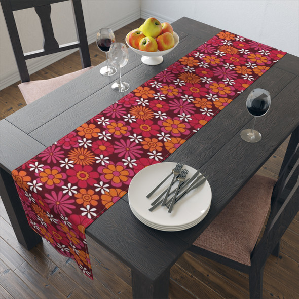 Groovy 70's Style Floral Table Runner (Cotton, Poly)