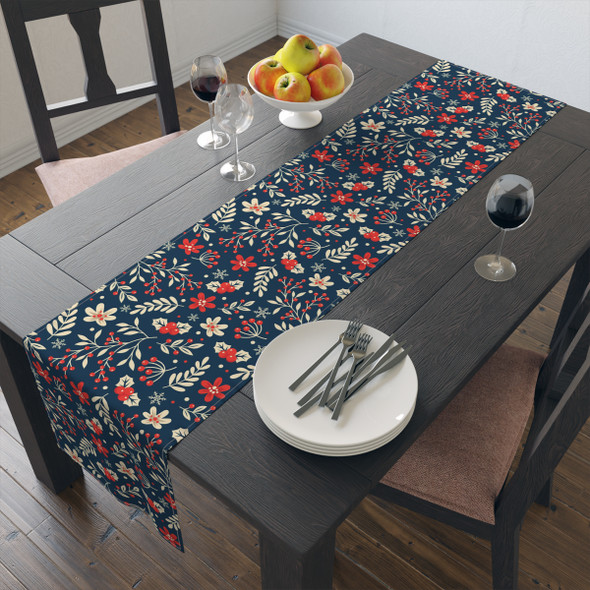 Winter Berries Pattern Table Runner (Cotton, Poly)