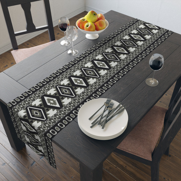 Geometric Pattern in Black and White Table Runner (Cotton, Poly)