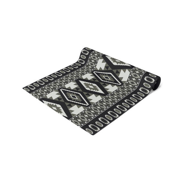 Geometric Pattern in Black and White Table Runner (Cotton, Poly)