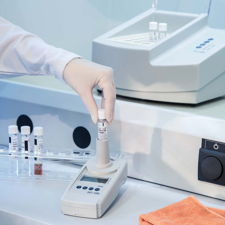 Lovibond 100 Colorimeter Tube Test Kit