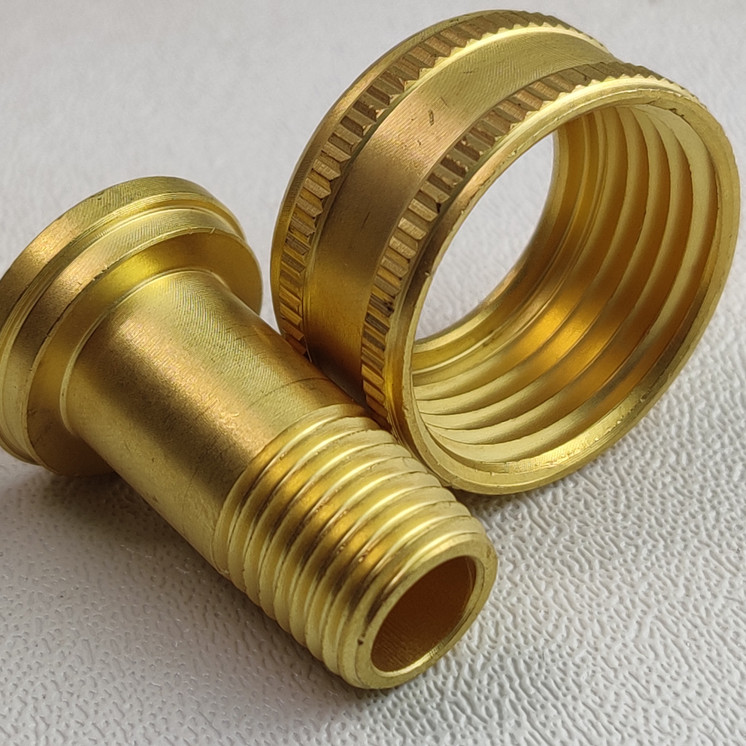 Knight Equipment Brass Fitting Adapter 3/4" FGHT x 1/4" MNPT