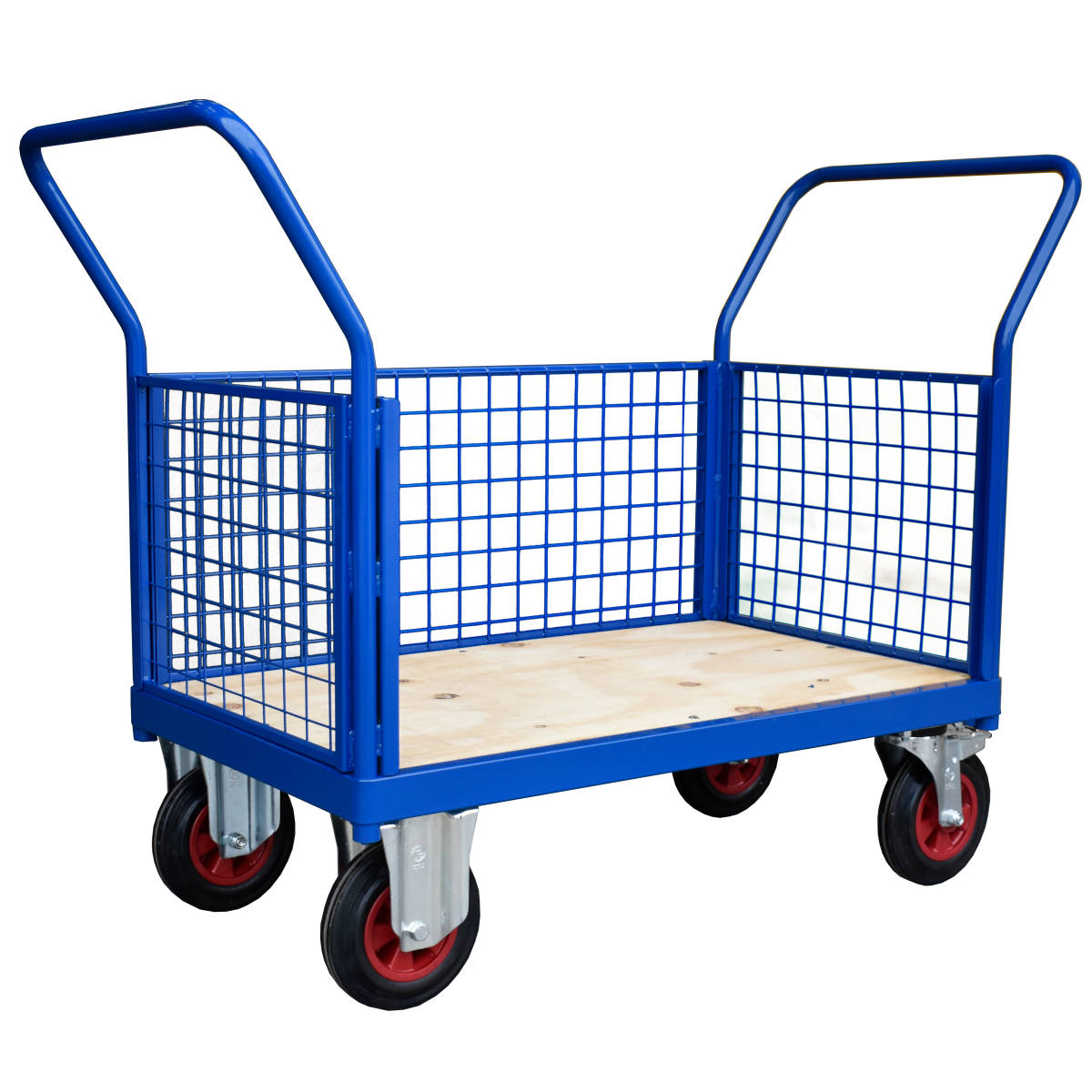 Platform flatbed truck with three removable mesh sides and a scratch resistant treated plywood base Platform flatbed truck with three removable mesh sides and a scratch resistant treated plywood base
