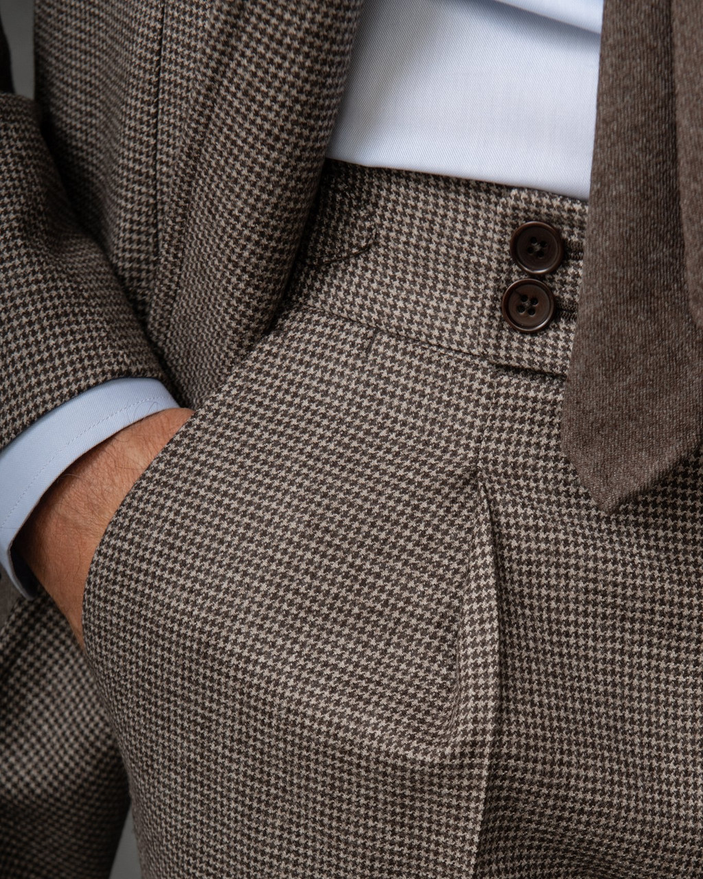 brownhoundstoothsuit_3_2048x20