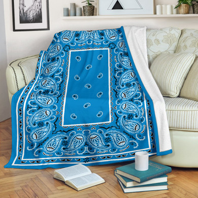 Ultra Plush Classic Blue Skies Bandana Blanket