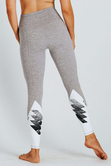 Magnetic Point Leggings