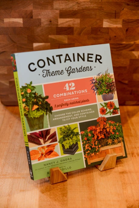 Container Theme Gardens - Nancy J Ondra