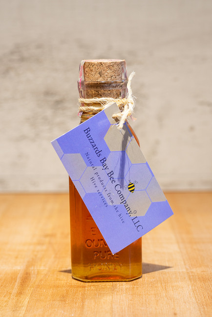 Buzzards Bay Bee Co. - Medium Apothecary Bottle of Pure Honey - 8 oz