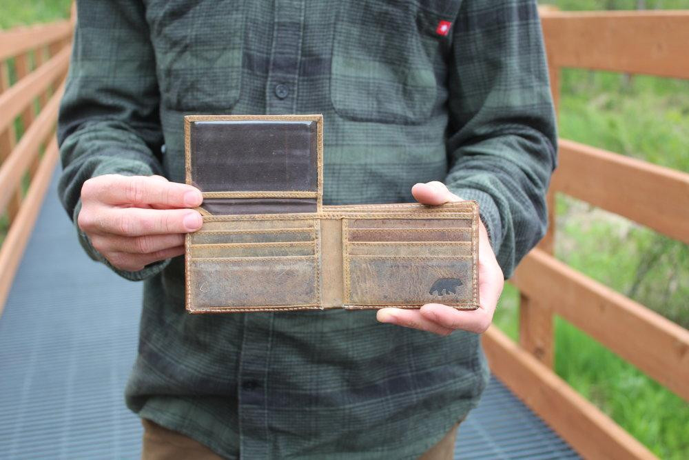 Kodiak Leather Co. - Kenai Bifold Leather Wallet