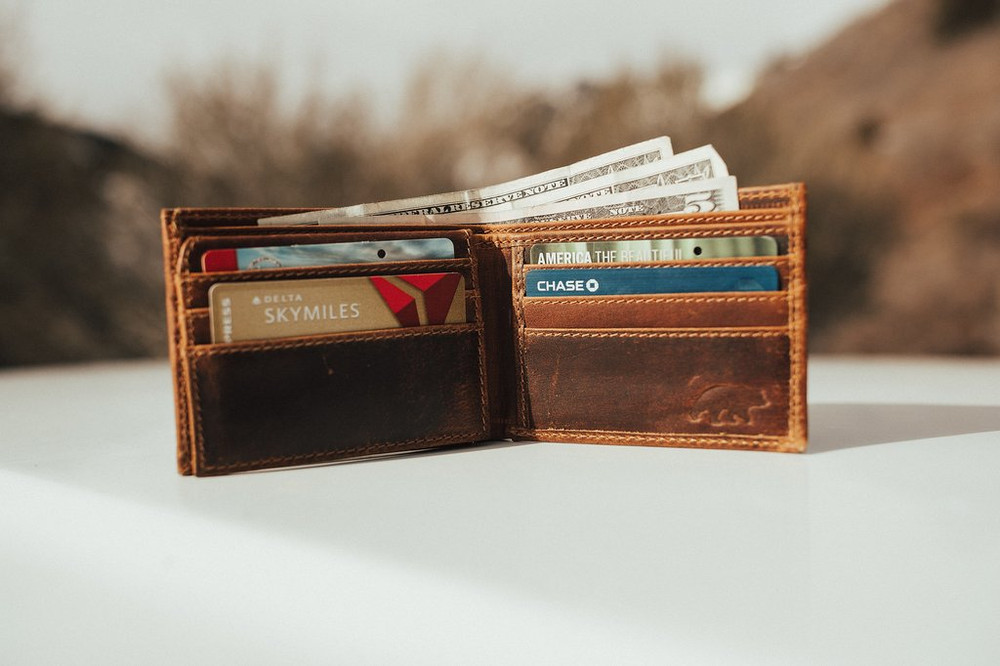 Kodiak Leather Co. Bifold Leather Wallet