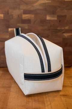 TWGS - Sail Cloth Dopp Kit (Navy)