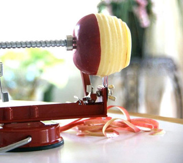Cast Iron Apple Peeler