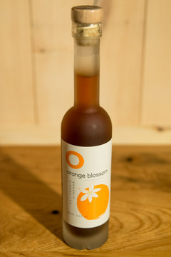 O - Orange Blossom Champagne California Vinegar