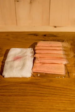 Cape Cod Metal Polishing Cloths - Economy Size Tin