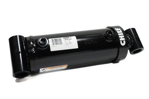 Chief WT Welded Hydraulic Cylinder: 5 Bore x 18 Stroke - 2.5 Rod, SAE 12 Chief WT Welded Hydraulic Cylinder: 5 Bore x 18 Stroke - 2.5 Rod, SAE 12