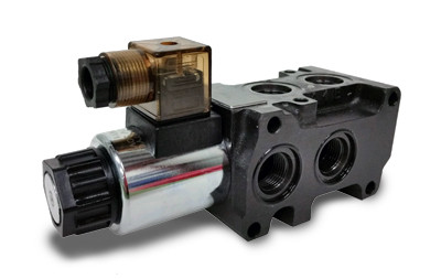 Solenoid Operated Selector Valve, 12 VDC, 13.2 GPM, SAE 8, DSV-62