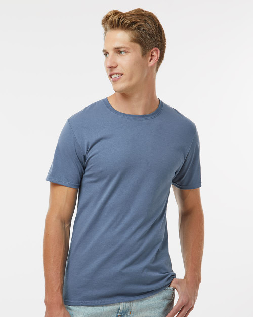 Russell Athletic 64STTM — blank supplier model before customization