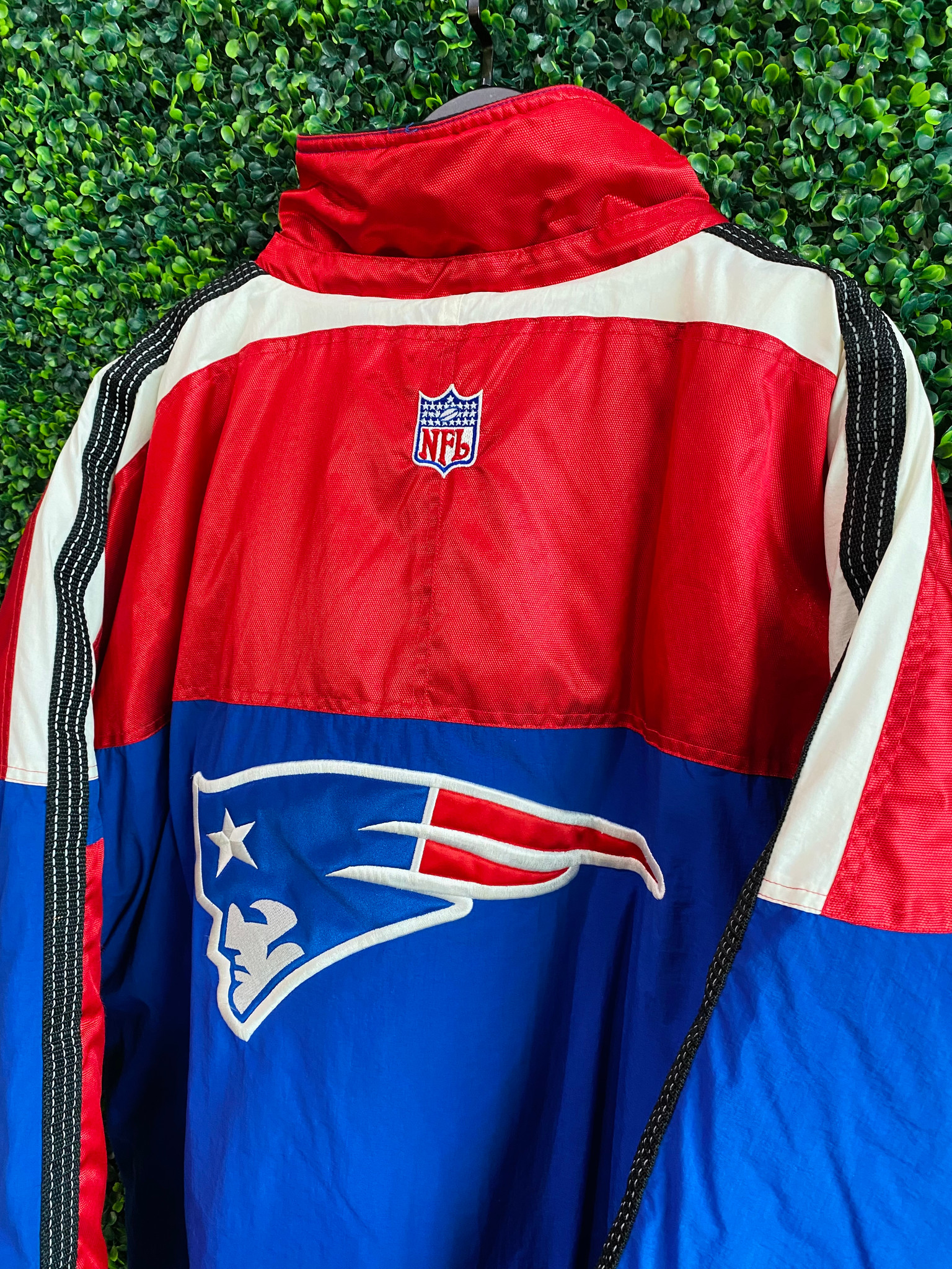 Vintage Starter NEW ENGLAND PATRIOTS Pro-Line (LG) Winter Heavy Jacket