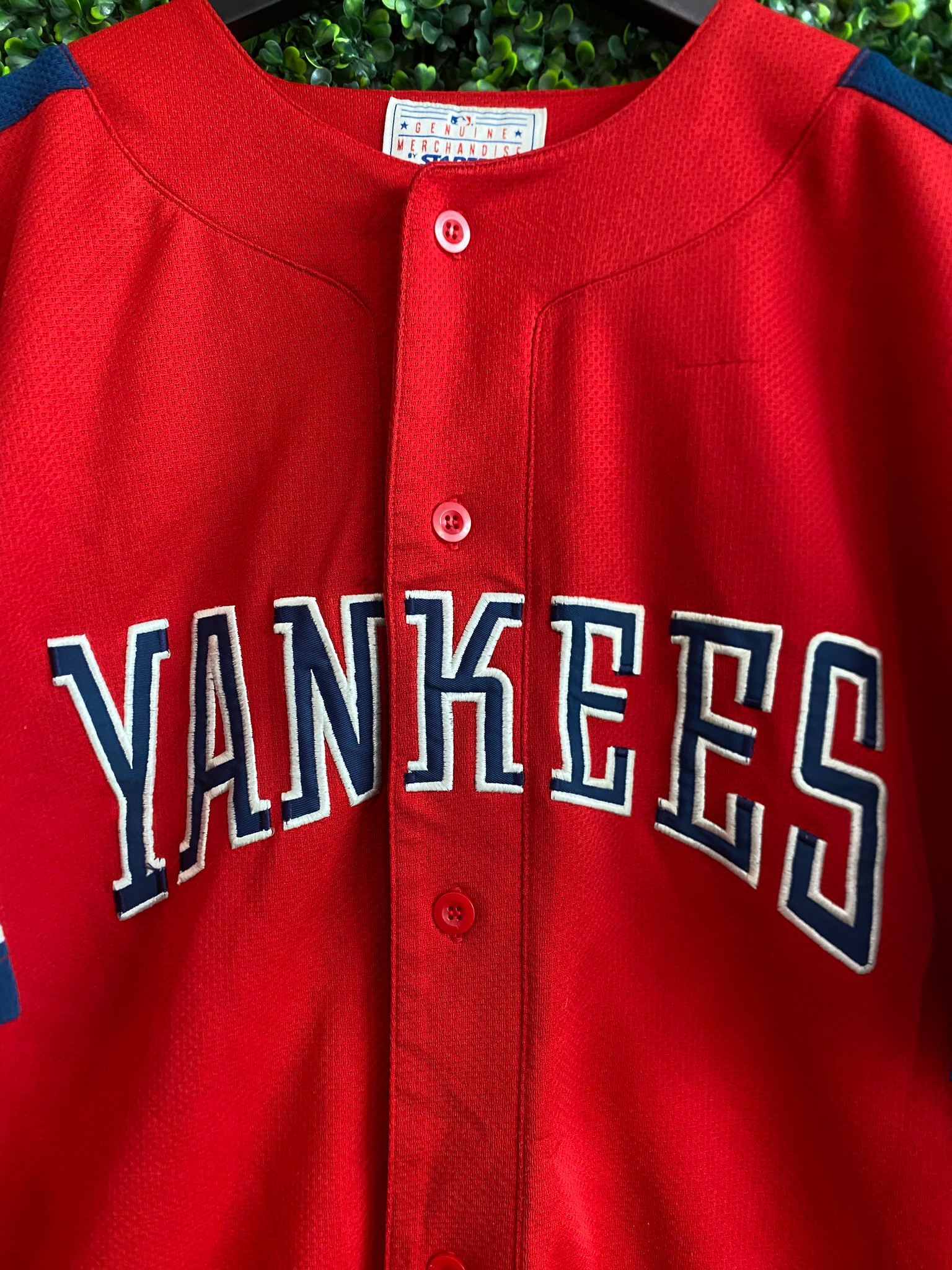 red yankees jersey