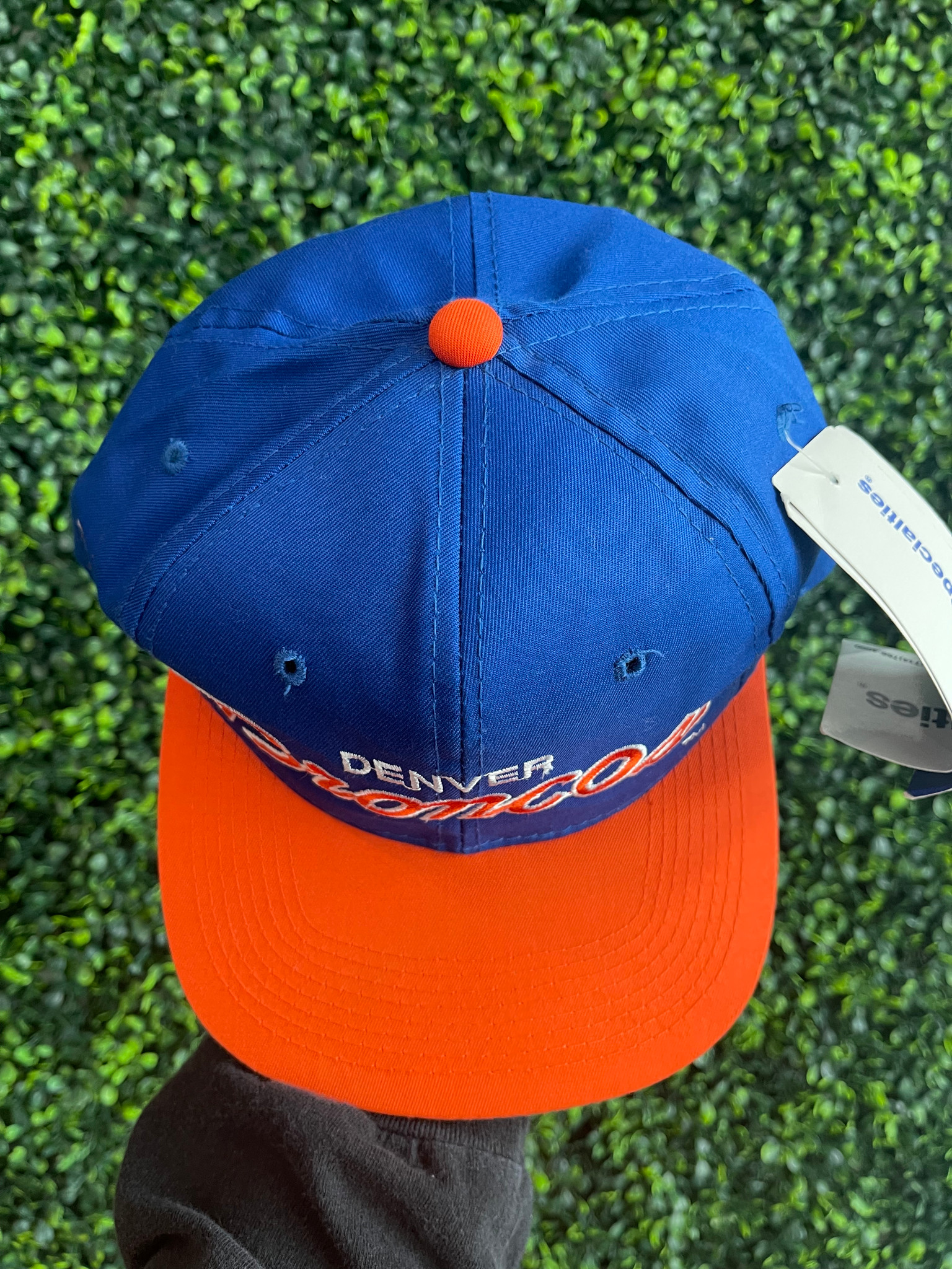 DEADSTOCK VINTAGE DENVER BRONCOS SPORTS SPECIALTIES SCRIPT